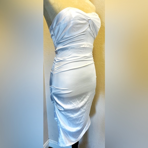 NWT White Satin Strapless Cocktail Dress, size Small - Picture 5 of 10